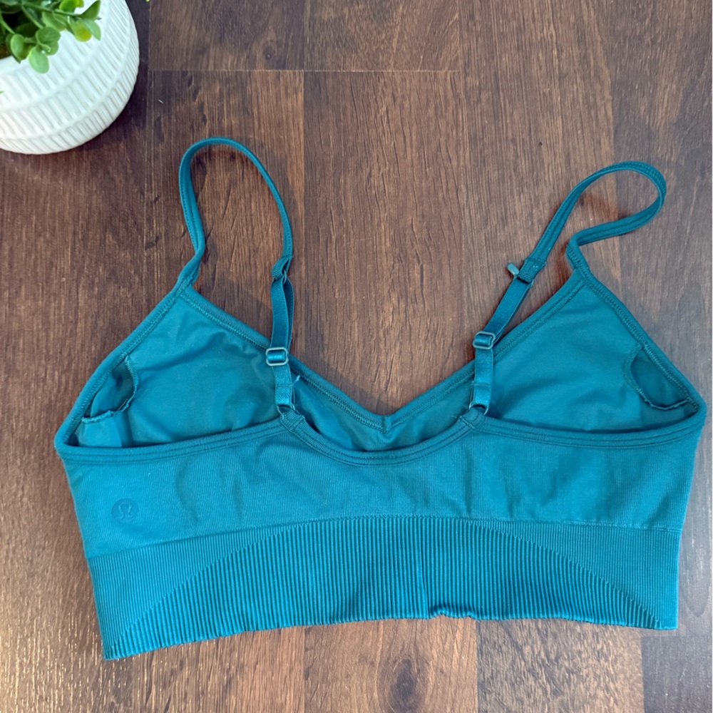 Lululemon Ebb to Street Bra - Picture 4 of 10